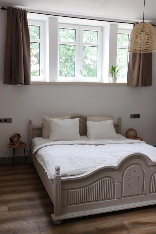 Apartman Mezi Duby Osecna Ngoại thất bức ảnh